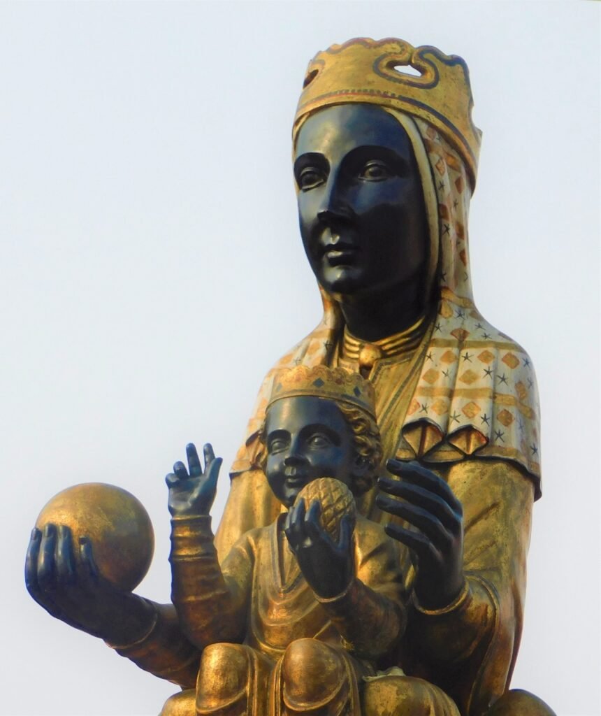 Imagen-de-WhatsApp-2025-04-23-a-las-14.19.42_511d8ec5-860x1024 La Doncella de Cataluña