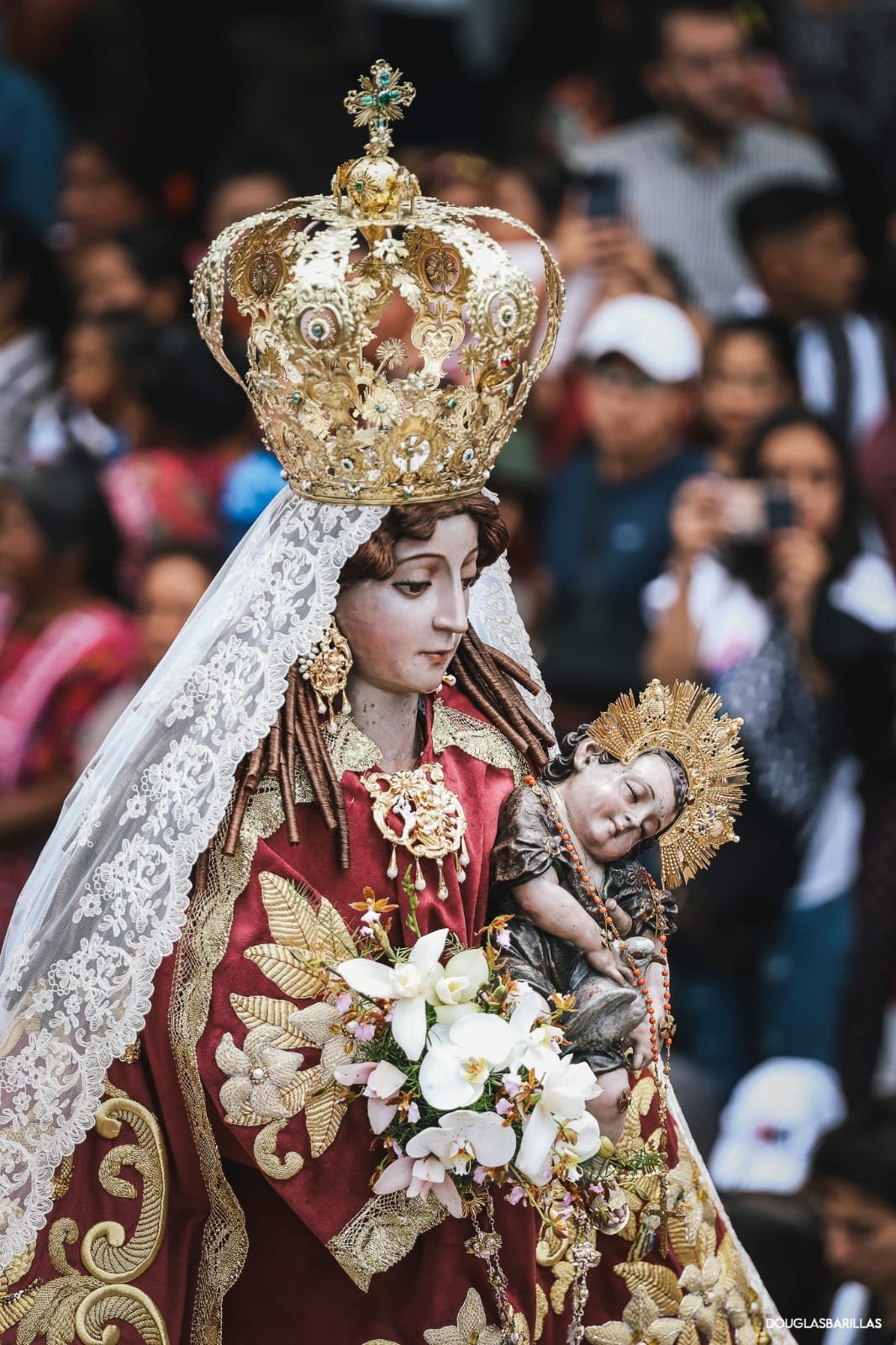 Imagen-de-WhatsApp-2025-09-22-a-las-16.14.17_11ad85d9 Baja la patrona de mi Pueblo, el traslado de María de Quetzaltenango