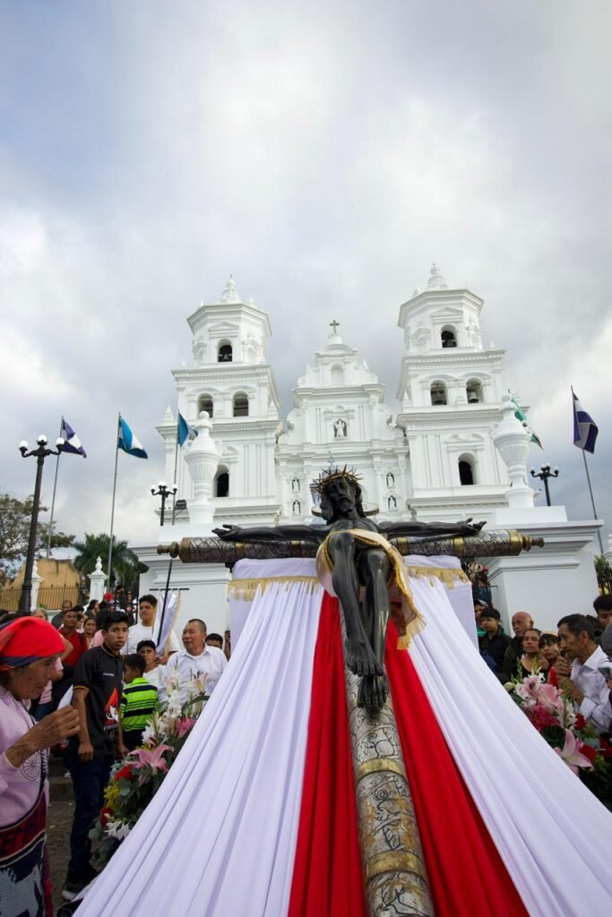Replica-del-Senor-de-Esquipulas-2026-683x1024 El fervor en las vísperas