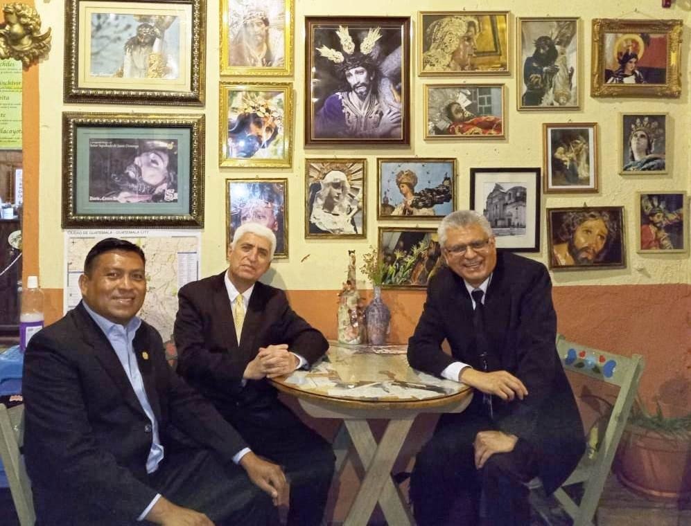 WhatsApp-Image-2026-03-20-at-1.25.47-PM ¡A Tiempo con su Turno! Homenaje póstumo a la memoria de Don César Augusto Roca Ramírez en su primer año su partida.