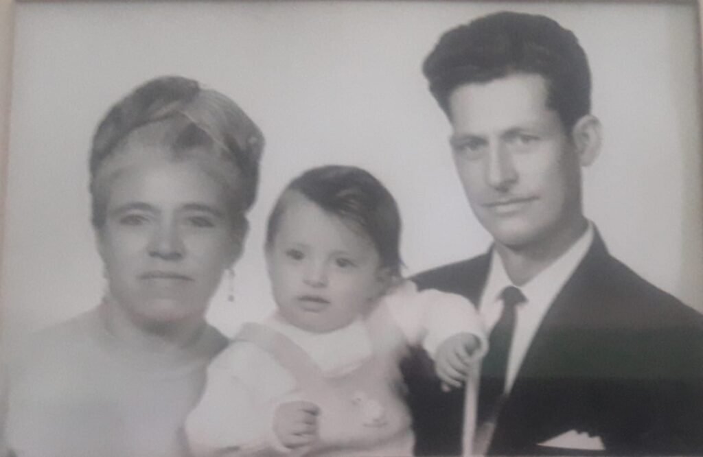 WhatsApp-Image-2026-03-20-at-1.25.48-PM-1-1024x666 ¡A Tiempo con su Turno! Homenaje póstumo a la memoria de Don César Augusto Roca Ramírez en su primer año su partida.